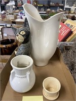 RANDOM LOT / VASES AND MORE