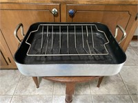 Vintage Williams Sonoma Cast Roasting Pan