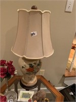 LARGE PORCELAIN FLORAL TABLE LAMP