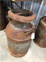 10-GALLON MILK CAN, W/ LID, RUSTED