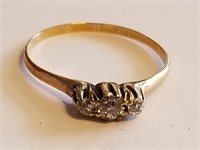 211- 14K Yellow Gold Diamond Ring