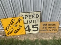 LOT OF 3 METAL SIGNS SPEED LIMIT 45