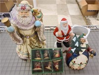 (4) Santa Items