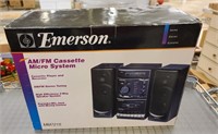 Emerson AM/FM Cassette Micro System