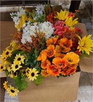 Large Box of Stemmed Misc Floral