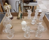 (13) Angel Figurines