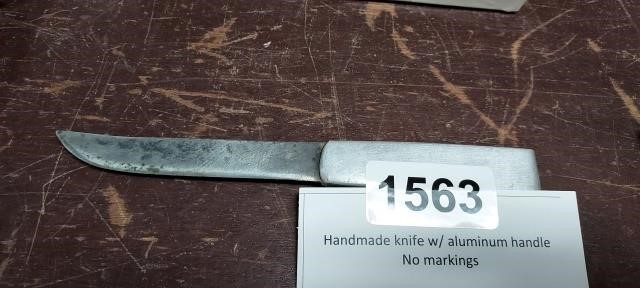 KNIFE COLLECTION ONLINE AUCTION BY GO SOUTH AUCTIONS