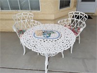 651- Cast Aluminum Breakfast Table & 2 Chairs