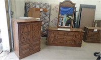 Upright Dresser, With Vanity Dresser, 34 x 18 x