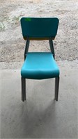 Set of 4 chairs, two yellow and two blue