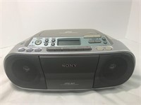 Sony CD-R/RW radio cassette recorder.