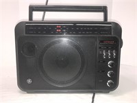 GE Superadio. AM/FM
Long range hi performance