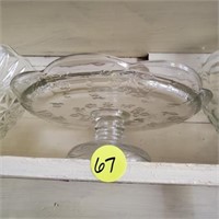 NICE GLASS CAKE STAND