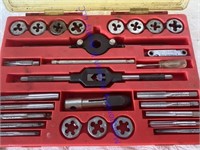 TAP & DIE SET