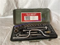 SOCKET WRENCH SET