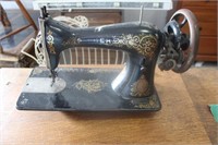 Antique Singer Sewing Machine K724162