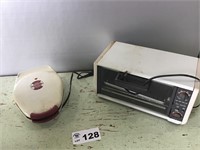 TOASTER OVEN AND WAFFLE MAKER