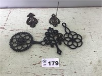TRIVETS AND BILL HANGERS