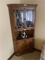 One Pc Corner Hutch