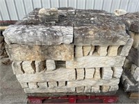 LANDSCAPING STONE PALLET,
