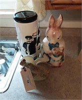 Pasta Jar, Rabbit Cookie Jar and Napkin Holder.