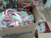 4' Palletainer of Asstd Christmas Decorations