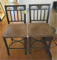 PAIR OF METAL FRAMED CHAIRS