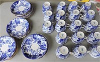 18 Royal Crown Derby Cups & Saucers