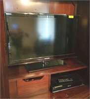 SAMSUNG TV AND SONY DVD PLAYER