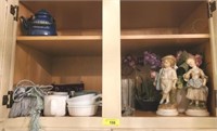 CONTENTS OF CABINET- GLASSWARE, FIGURINES, MUGS