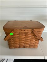 Vintage 85 Longaberger picnic basket
