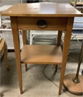 Side Table 16x18.5 Top Stained