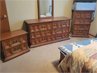 3 piece bedroom set nightstand measures 25.5"