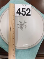 Craftsman china 13 plates