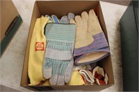 Box of Misc Gloves