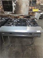 4-Burner Industrial Gas Freestanding Cooktop