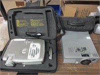 2 Projectors Dell & Mitsubishi With Carry Cases
