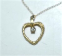 Diamond Chip 14K Heart Necklace (chain repaired)