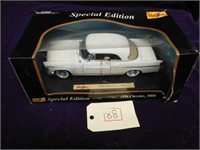 1:18 SCALE 1956 CHRYSLER 300B TOY METAL CAR