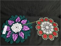 Vintage Doilies - 9in & 12in