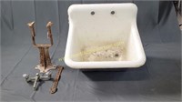 Vintage Cast Iron Sink w Base