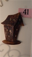 CERAMIC OUTHOUSE WALL ART 10 IN