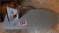 TABLE TOP IRONING BOARD WITH SUNBEAM IRON