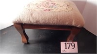 WOODEN FOOTSTOOL WITH EMBROIDERED TOP 10X11X15