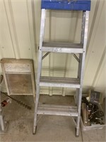 4' step ladder