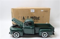 1948 FORD F1 PICK UP 1/18