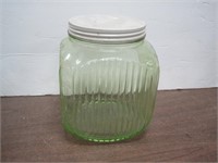 large green dep. glass kitchen jar w/lid