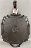 Lodge No. 8 Cast Iron Square Skillet