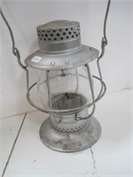 Dietz #39 Standard Railroad lantern w/Dietz globe