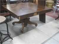 Square oak dining room table.  Top looks good